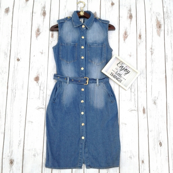 Truth NYC Dresses & Skirts - Chambray jean denim bodycon dress buttons pockets